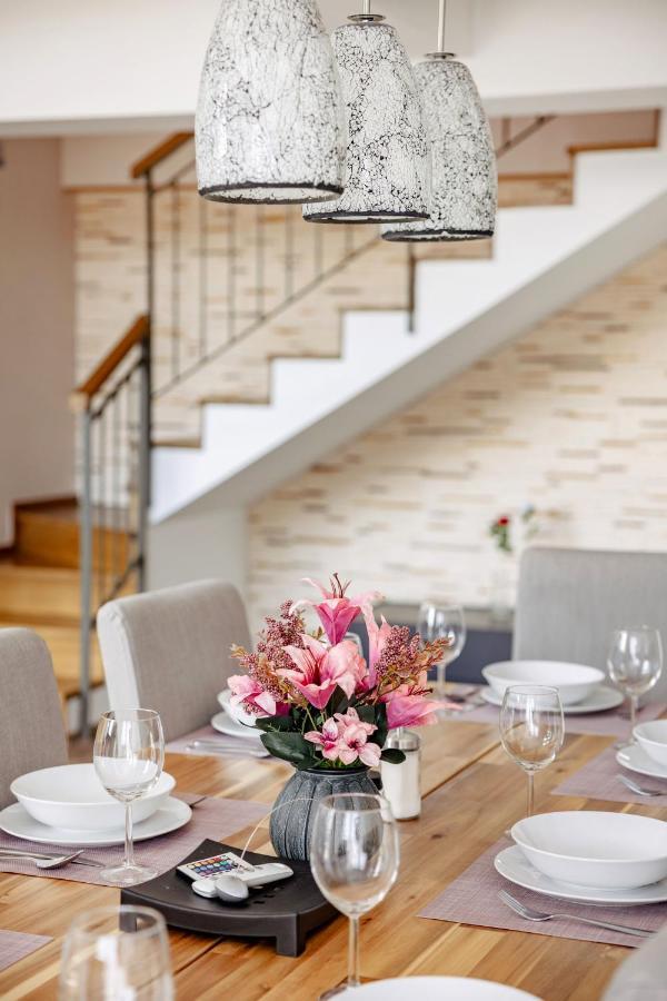 Corvin Promenade 2f Apartment, Downtown Appartamento