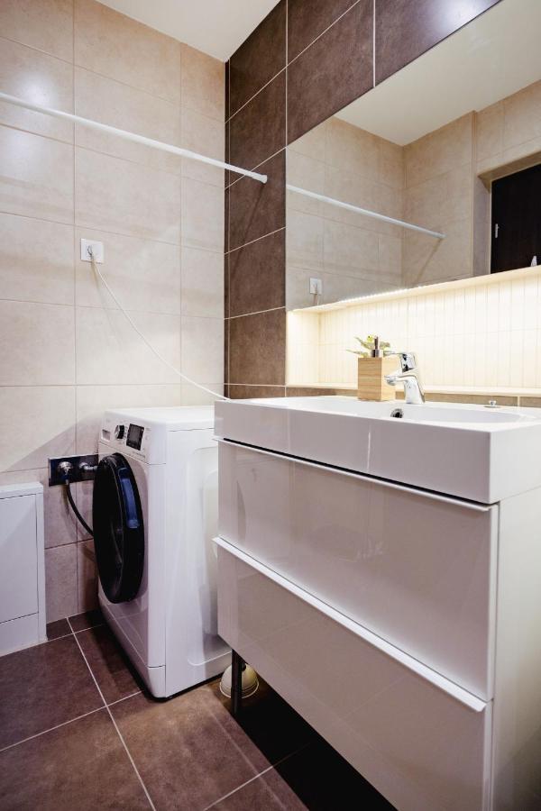 Corvin Promenade 2f Apartment, Downtown Appartamento *