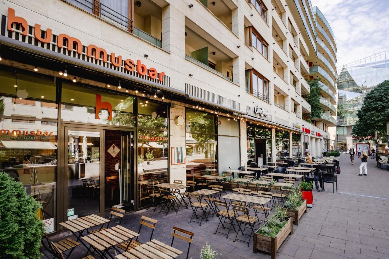 Corvin Promenade 2f Apartment, Downtown * Budapesta