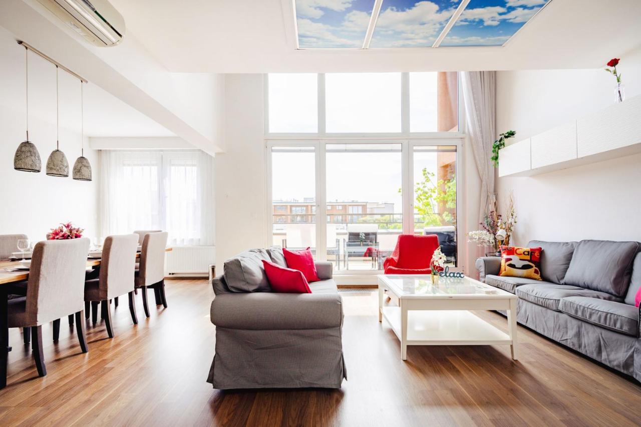 Corvin Promenade 2f Apartment, Downtown Apartament