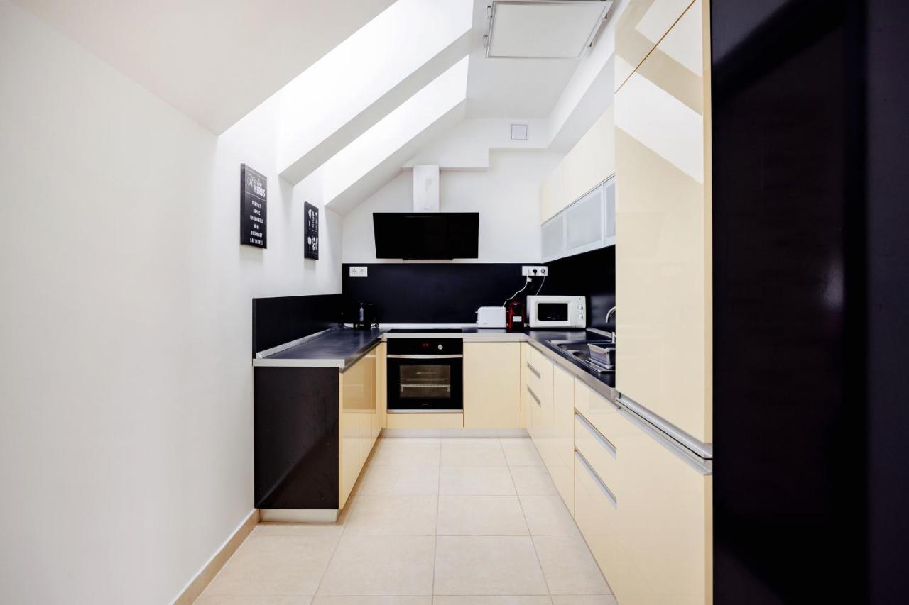 Corvin Promenade 2f Apartment, Downtown Appartamento Budapest